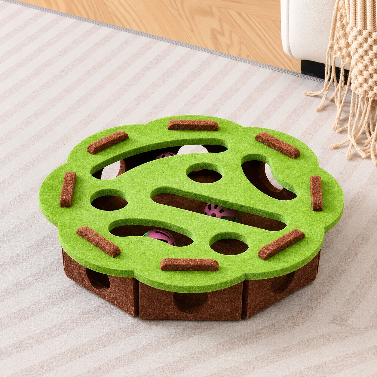 Cat Scratch Puzzle Enrichment Box